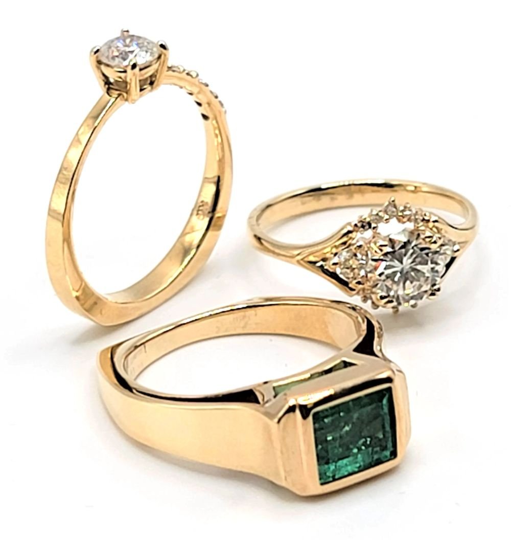 Tres anillos a medida en oro amarillo